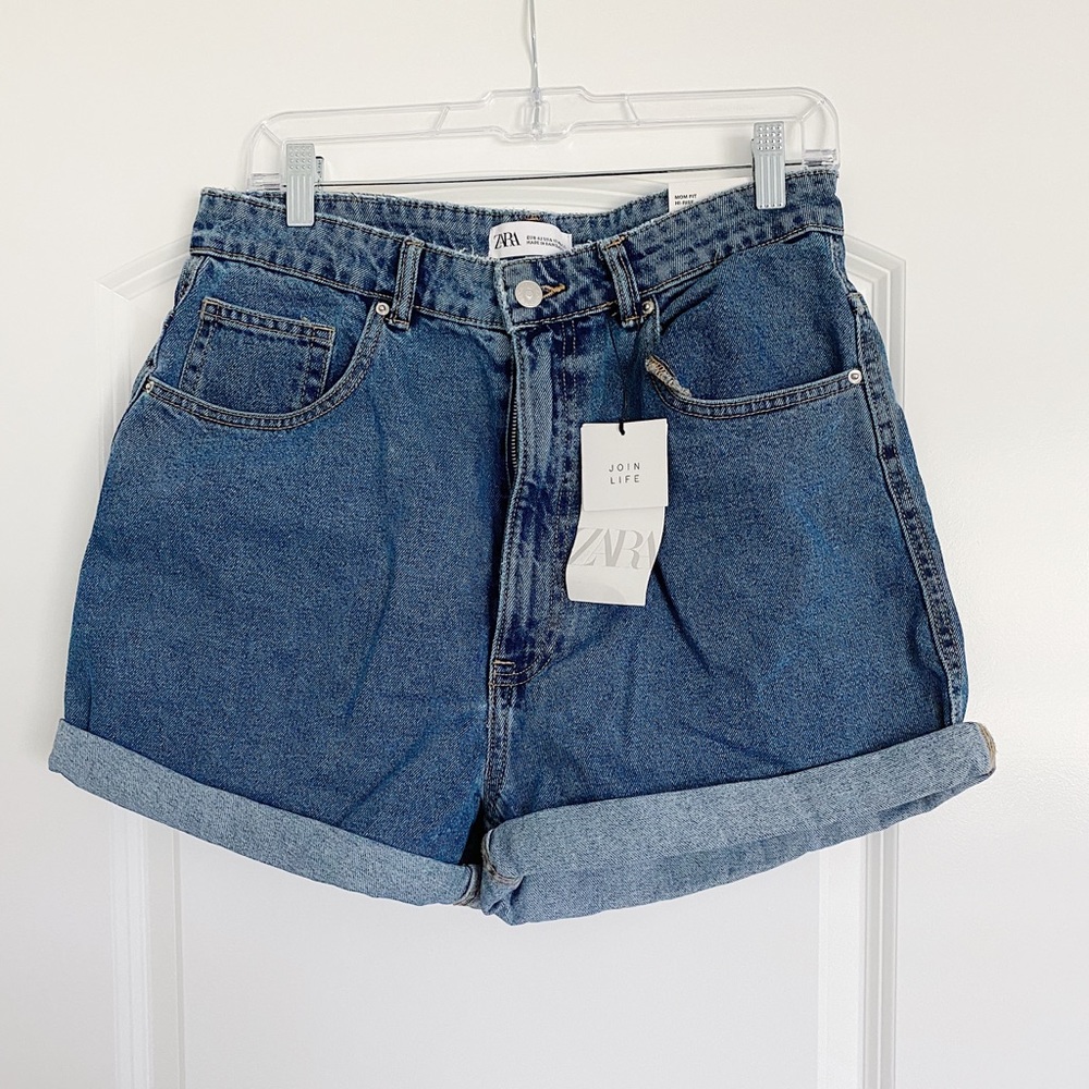 Zara, High Rise, Mom fit, Jean shorts